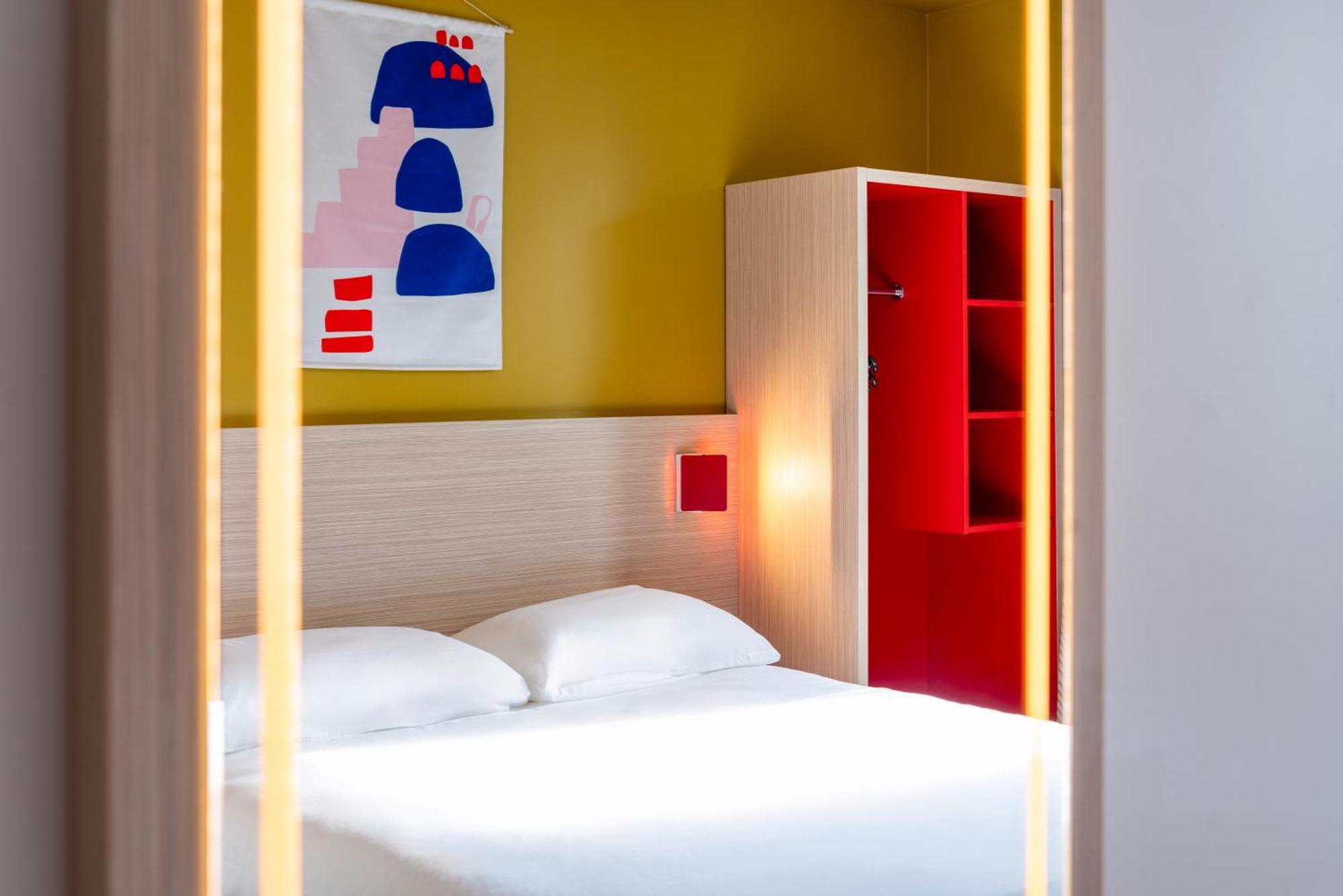Hotel Ibis Styles Prevessin Geneve Aeroport Esterno foto