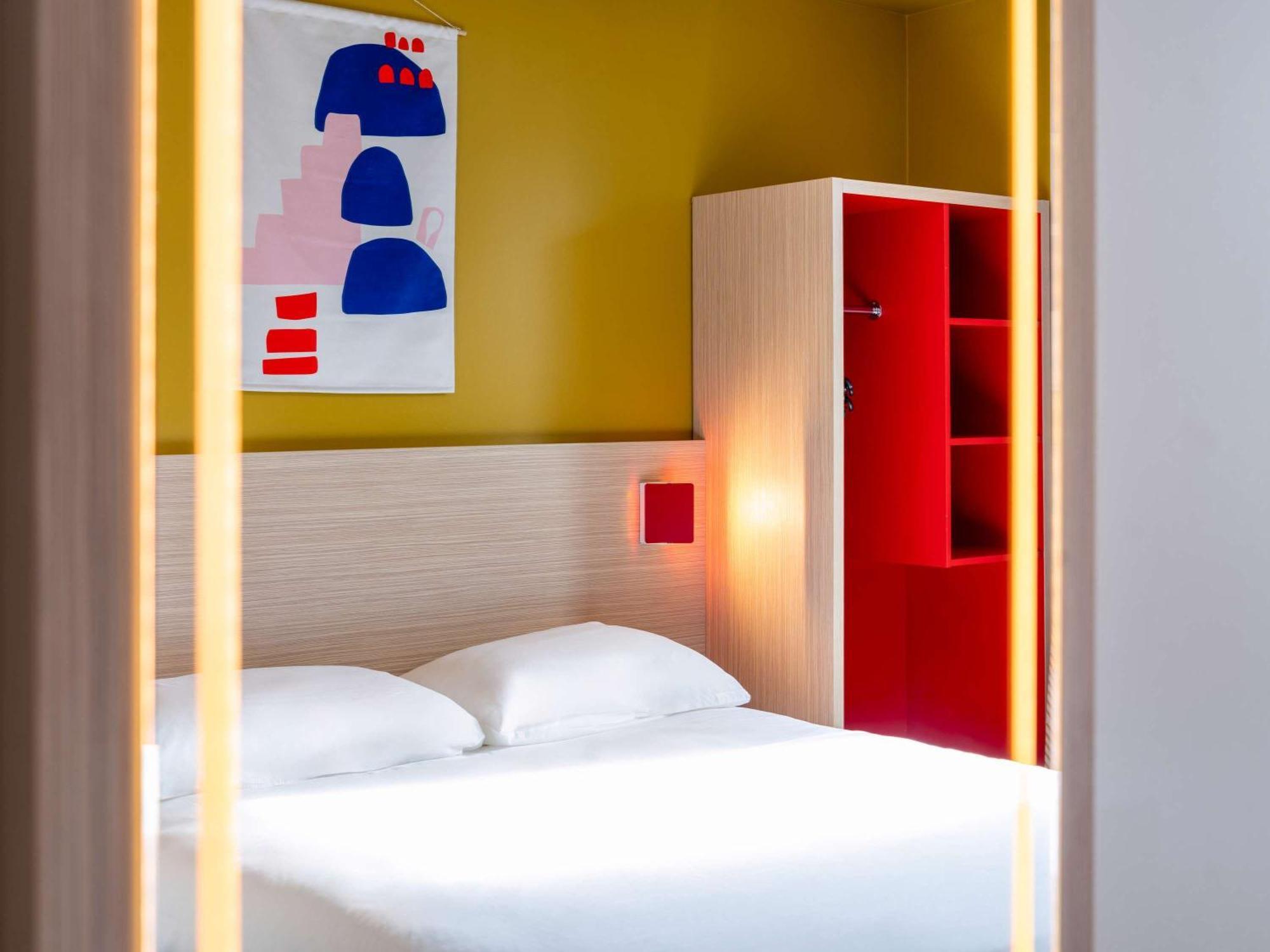 Hotel Ibis Styles Prevessin Geneve Aeroport Esterno foto
