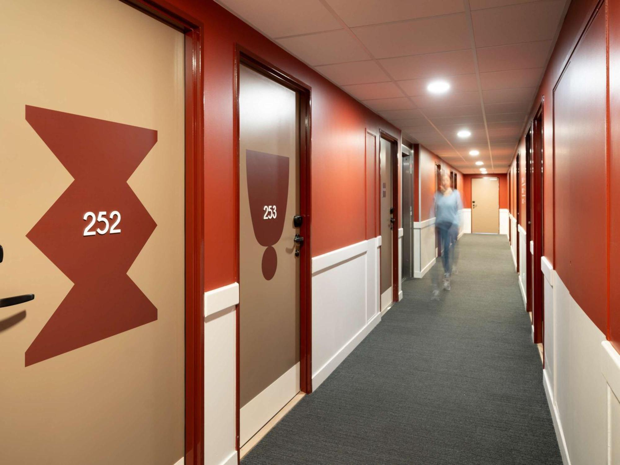 Hotel Ibis Styles Prevessin Geneve Aeroport Esterno foto